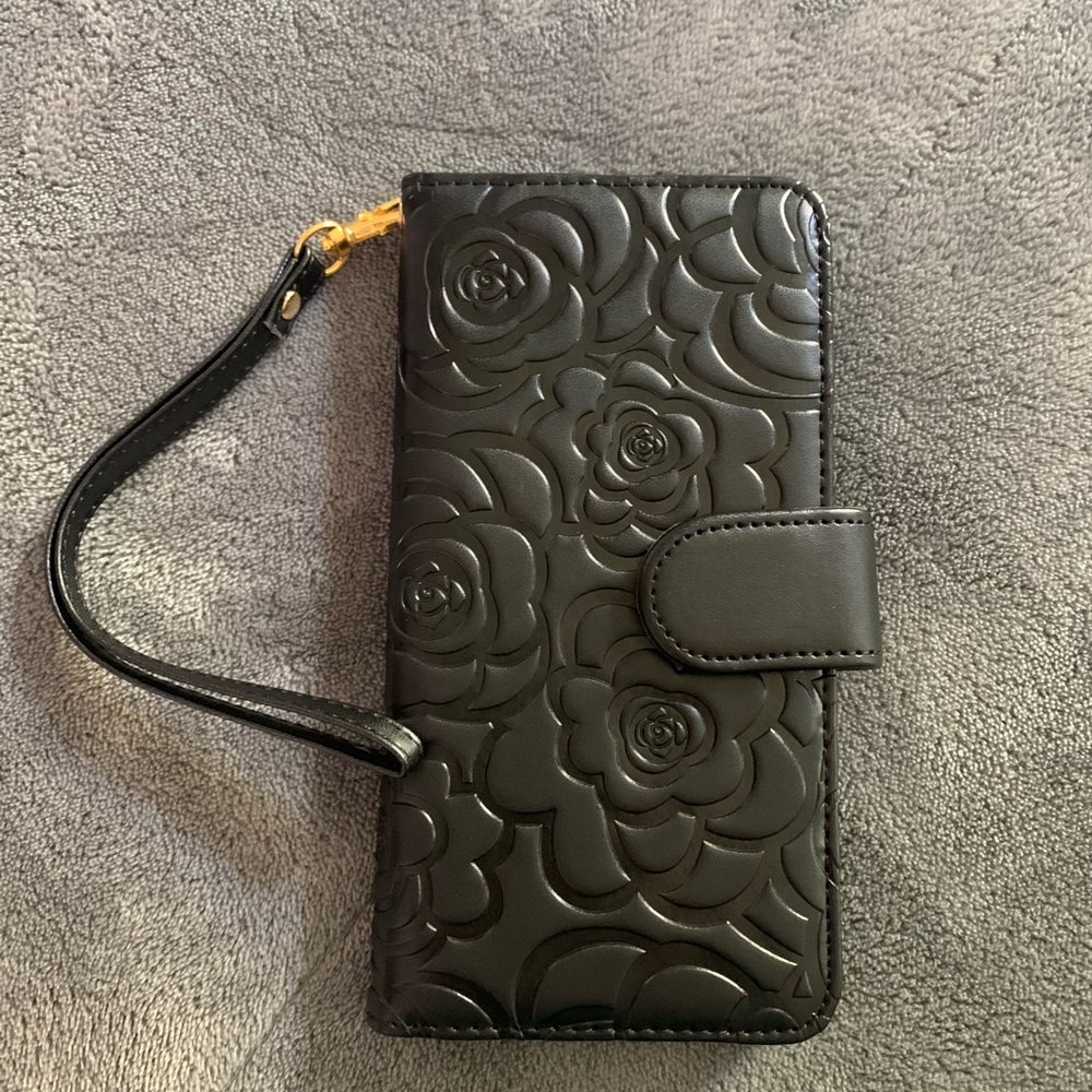 iPhone 6 plus wallet black